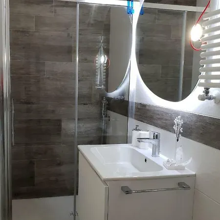 Leberto - Righi 11 *